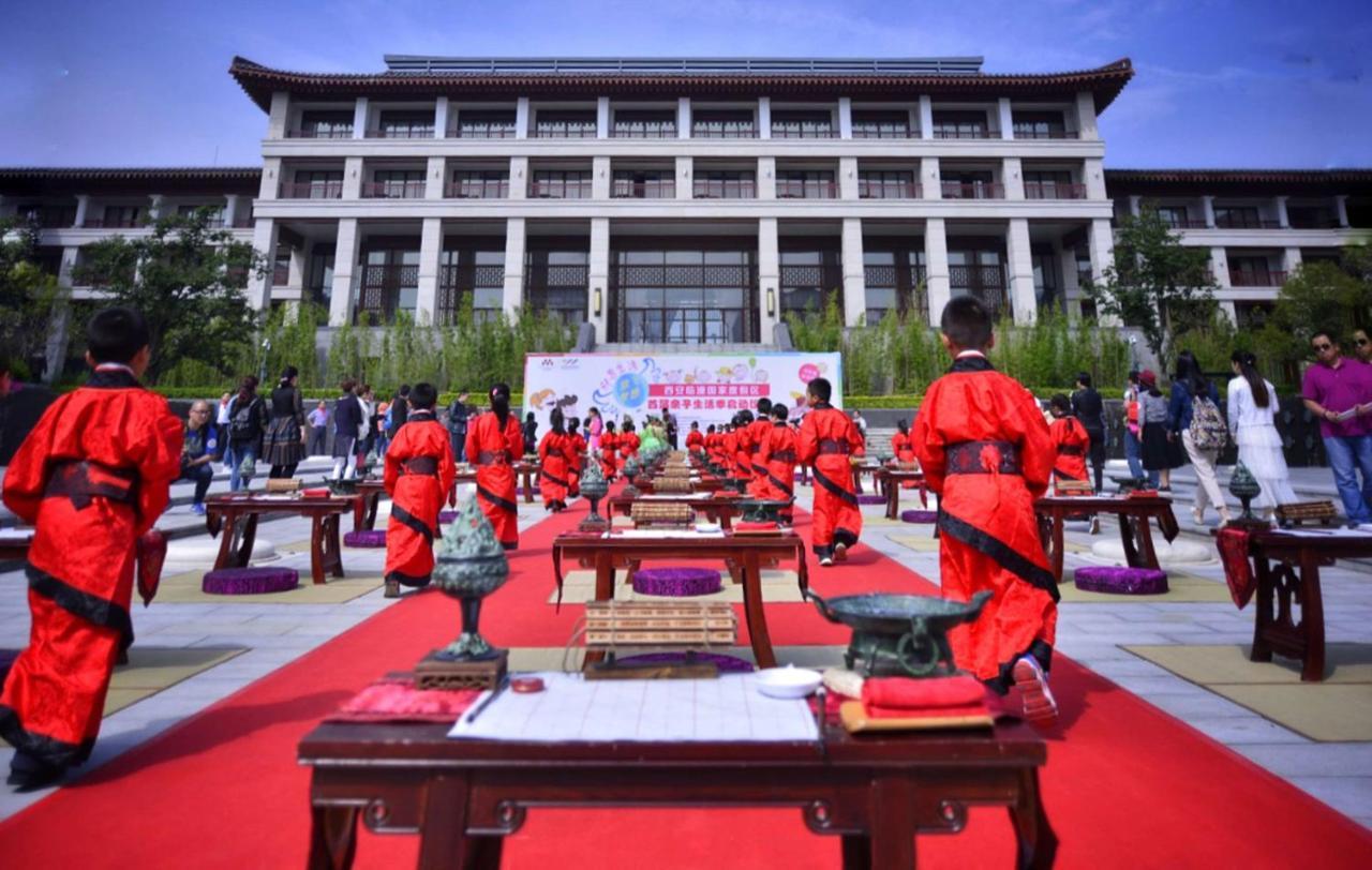 Отель Angsana Xi'An Lintong Экстерьер фото